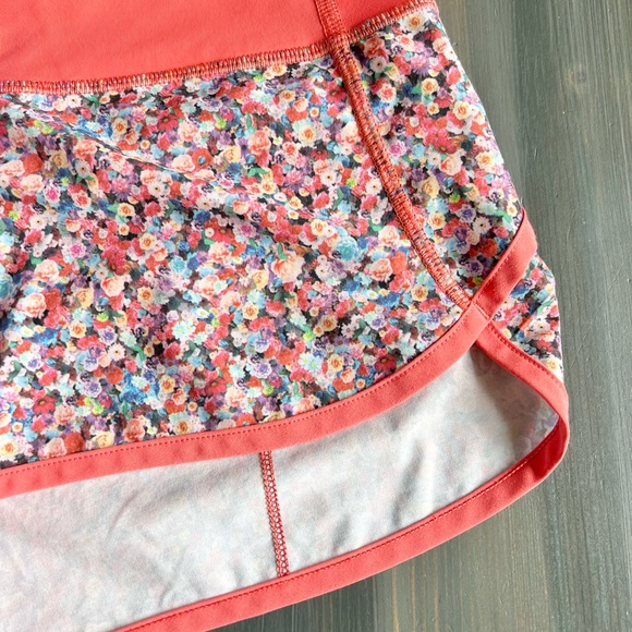 Lululemon Run: Speed Short *4-way Stretch Prism Petal Multi / Atomic Red… - Picture 8 of 13